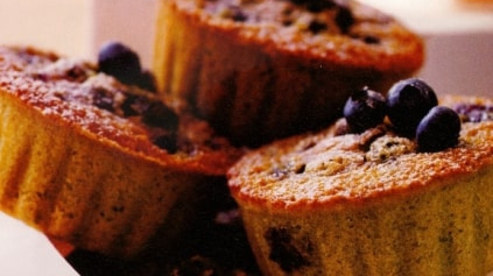 Pistazien- und Heidelbeer-Financiers