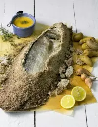 Bar en croute de sel