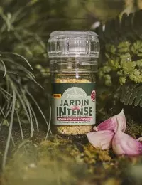 Jardin Intense croquant ail et ciboulette