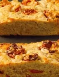 Financiers aux tomates séchées au thon