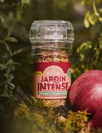 Jardin croquant d'oignon rouge