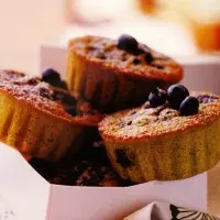 Financier pistaches myrtilles