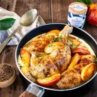 Cuisse de poulet rôties aux pommes, sauce cidre crémeuse & Fleur de sel à la vanille de Madagascar
