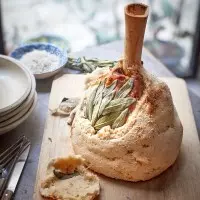 Jarret de veau à la sauge en croute de sel Le Guérandais